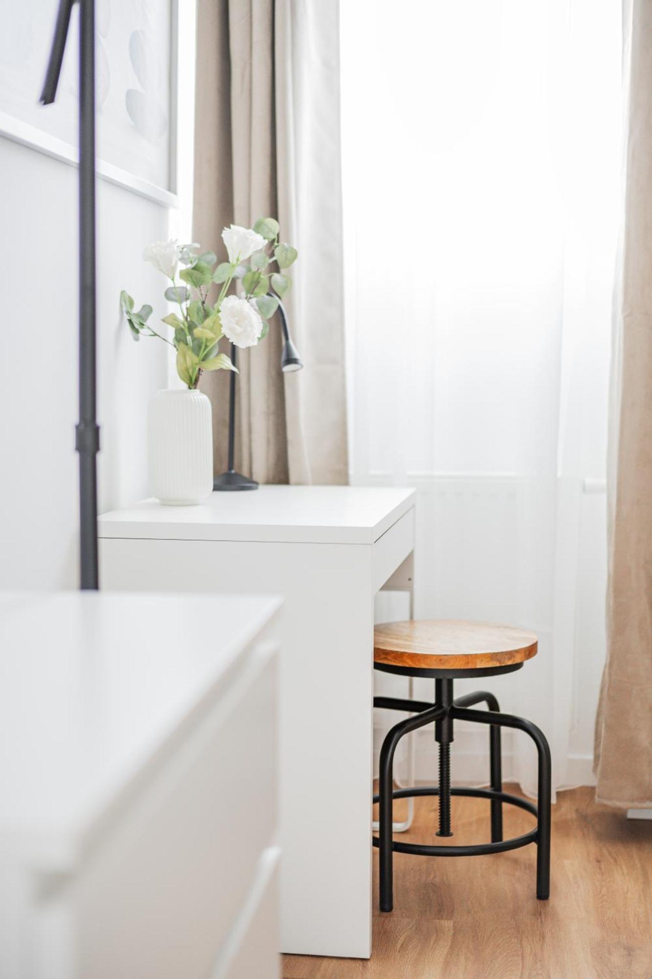 Modern Central City Rooms Vienna Exterior photo